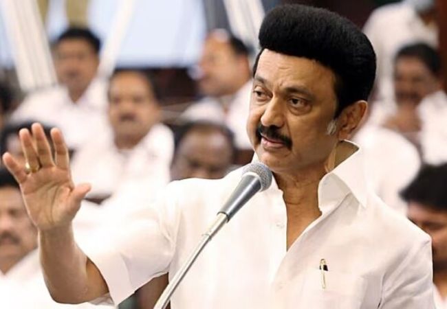 Expedite repatriation of released TN fishermen from Lanka, TN CM tells Centre